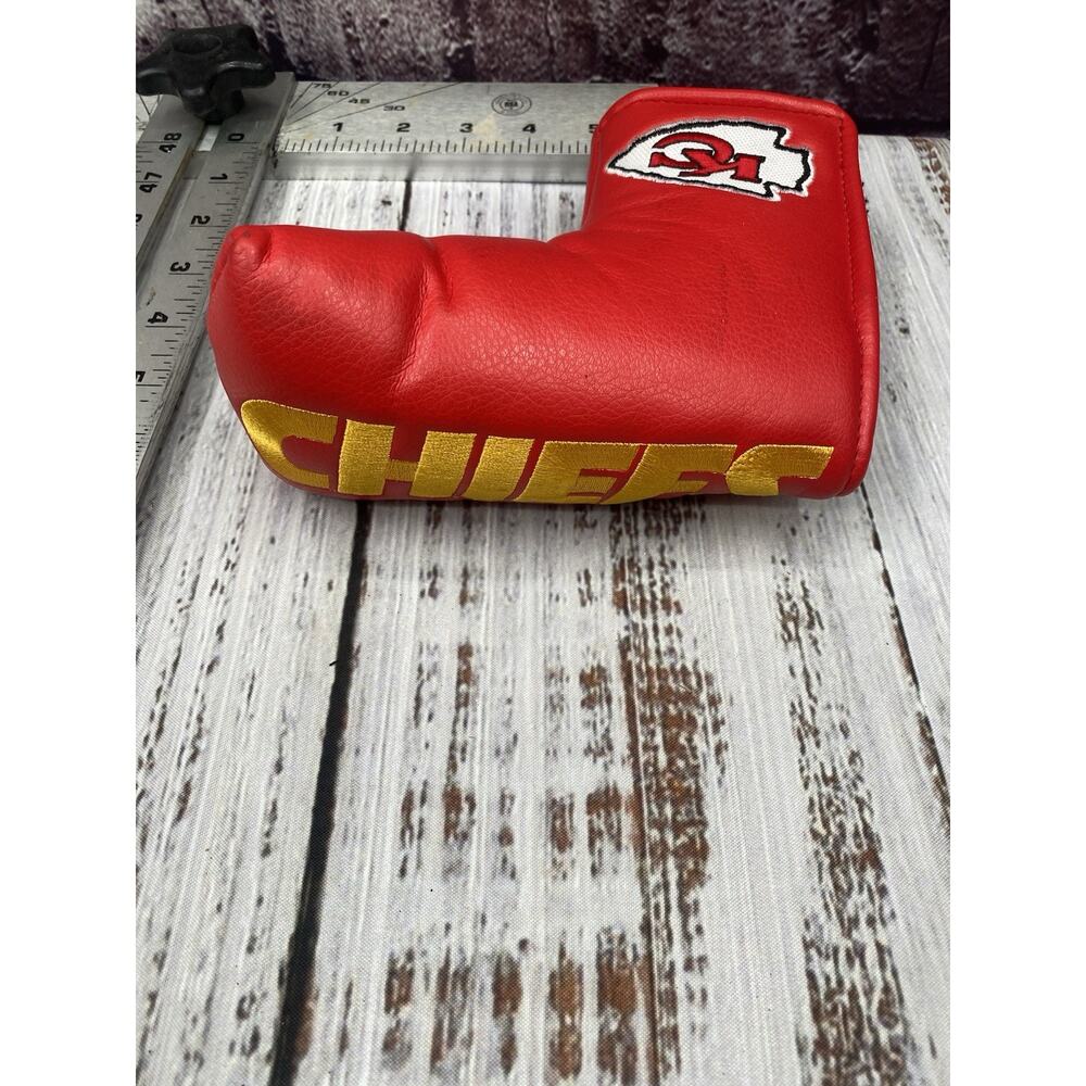 Team Golf Kansas City Chiefs Tour Blade Putter Cover